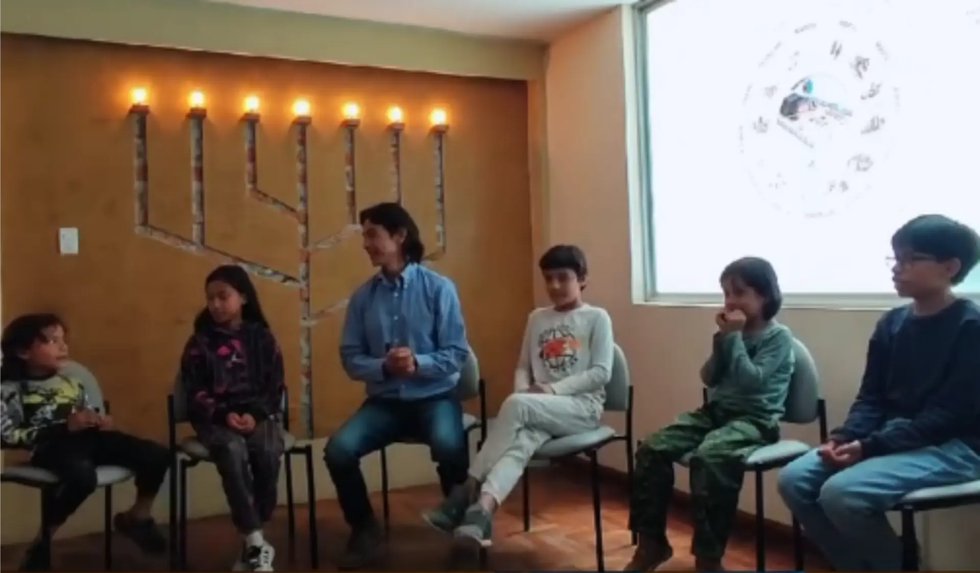 Ni&ntilde;os en Casa del Dabar